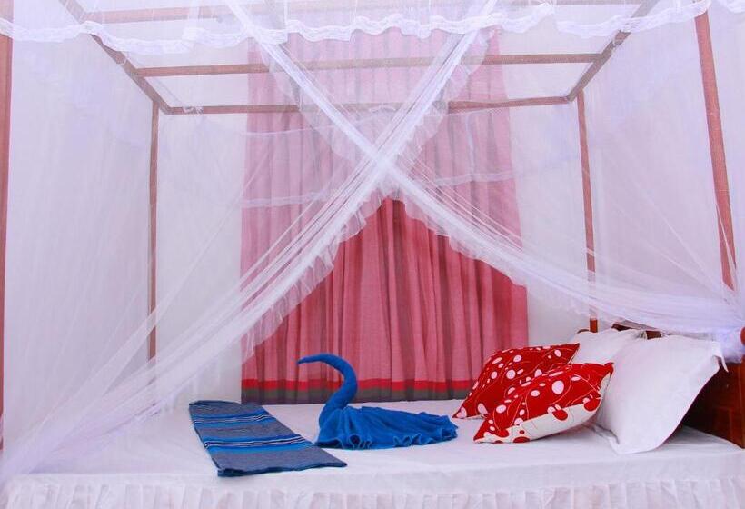 Deluxe Room, Moon Glow Guest