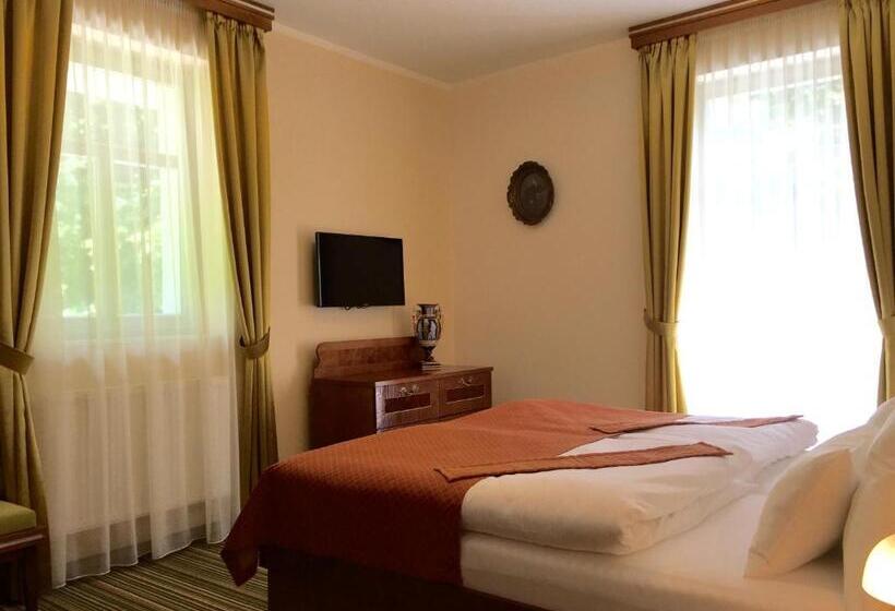 バルコニー付スイート, Parkhotel Forest
