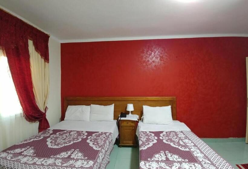 اتاق استاندارد سه نفره, Sun Hostel Cairo
