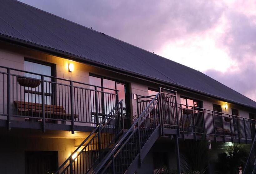 Апартаменты 2 Спальни, Akaroa Waterfront Motels