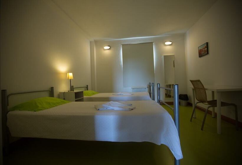Quarto Standard Casa de Banho Partilhada, Hi Castelo Branco   Pousada De Juventude