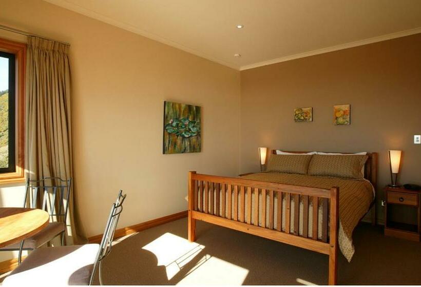 اتاق استاندارد با چشمانداز دریا, Parautane Lodge