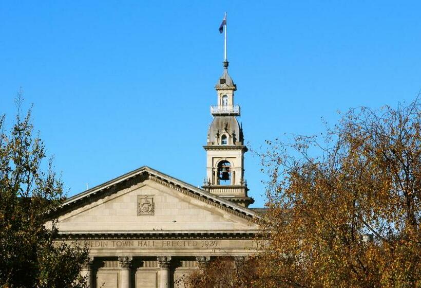 سوییت اجرایی, Motel On York