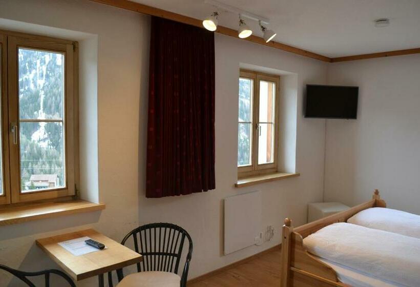 Номер Стандарт, B&b Chasa Arfusch