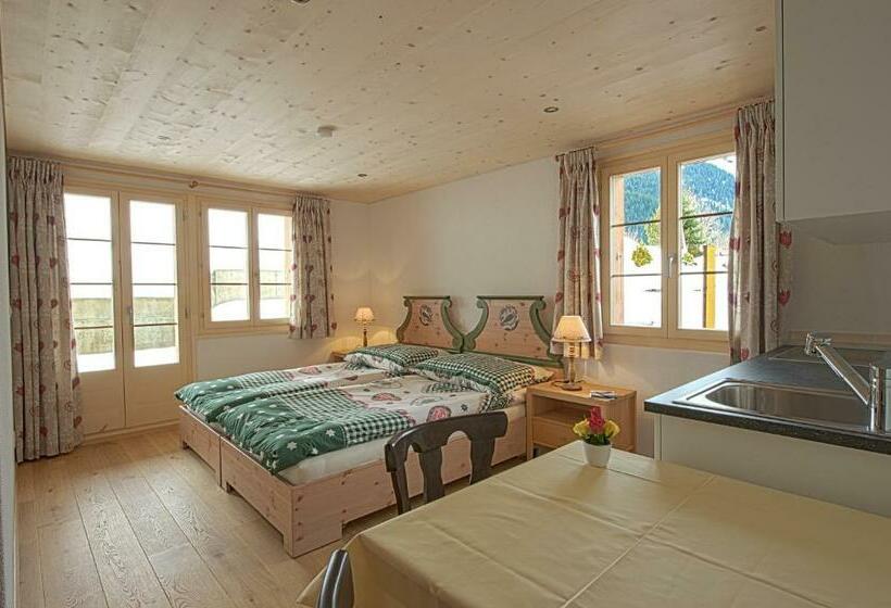 استودیوی استاندارد, B&b Panorama