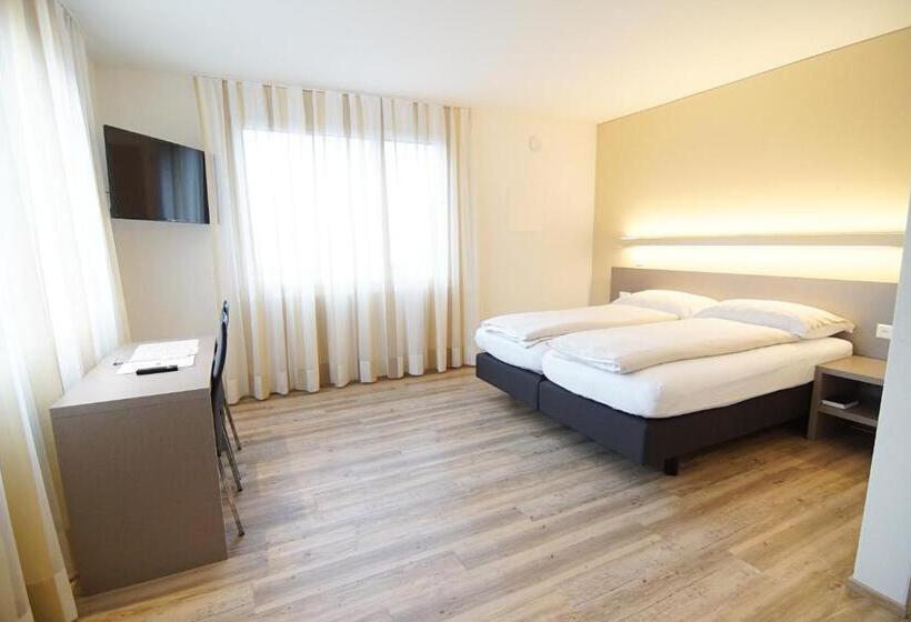 اتاق استاندارد, Am Kreisel Self Check In By Smart Hotels