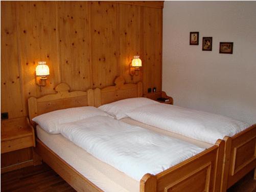 اتاق استاندارد, Crusch Alba