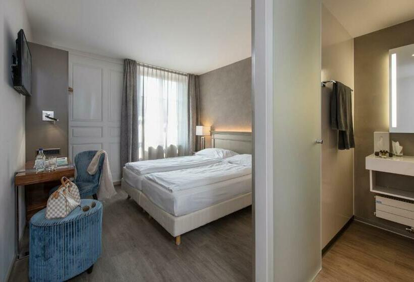 Номер Стандарт Вид на Город, Hôtel Du Théâtre, Boutique Hôtel