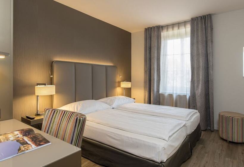 Номер Стандарт Внутренний, Hôtel Du Théâtre, Boutique Hôtel