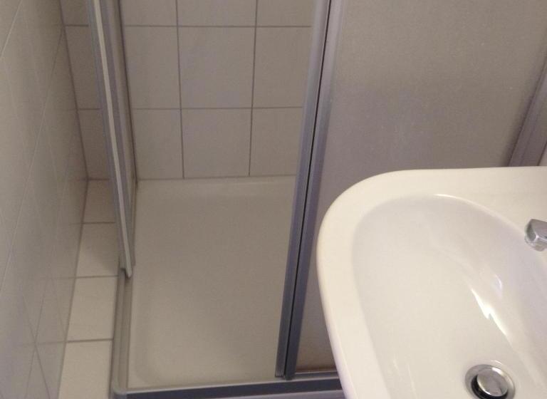 חדר סטנדרט יחיד, Sternen