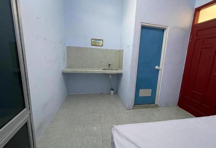 Номер Economy, Spot On 93966 Dhiya Guest House Syariah