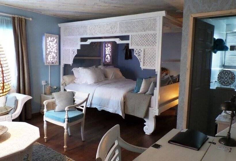 Deluxe Rum, B&b De Valkenhorst