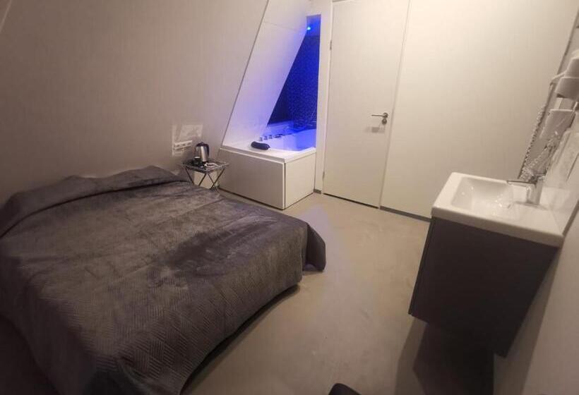 Номер Стандарт с Гидромассажем, Chao Nl 24 Hours Open