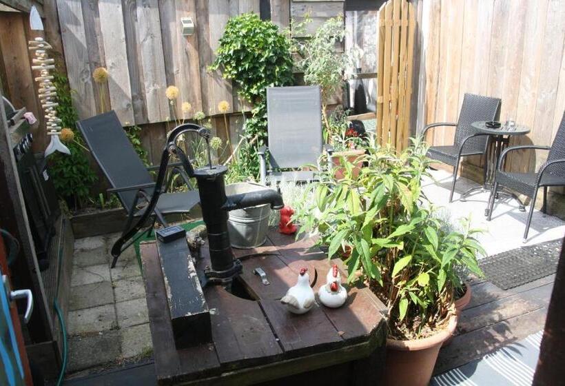 اتاق سوپریور, Bed & Breakfast Klokgaaf