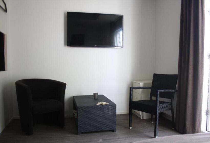 Superior Room with Terrace, Bed & Breakfast Klokgaaf