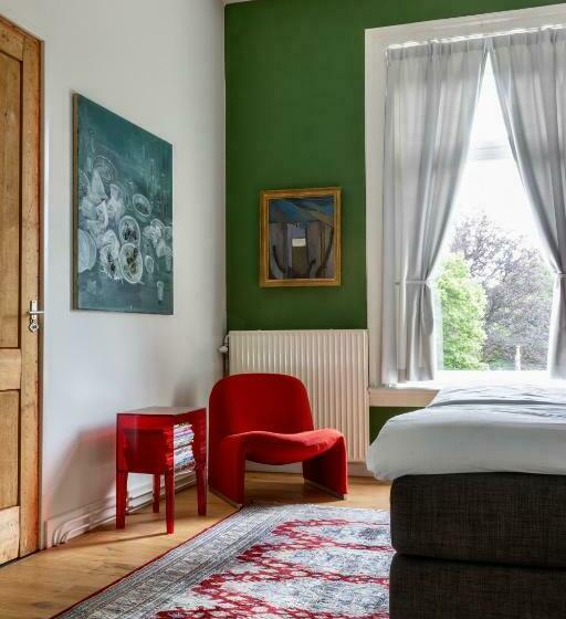 デラックスルーム, De Lochemse Berg