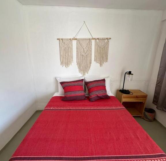 Quarto Estandar, Barrio Del Amor Rooms