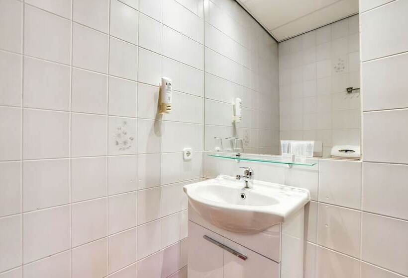 스탠다드 룸, Restaurant  T Heerenlogement