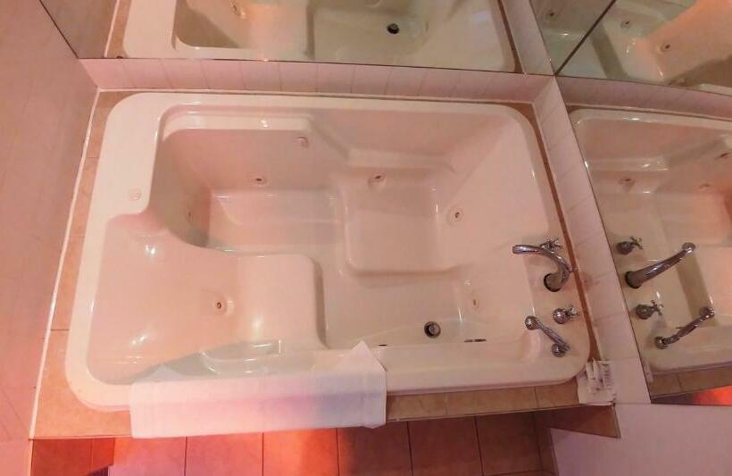 Люкс Кровать Кинг, Motel Granby