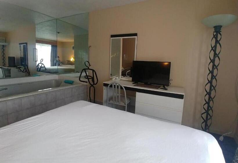 Люкс Повышенной Комфортности, Motel Granby