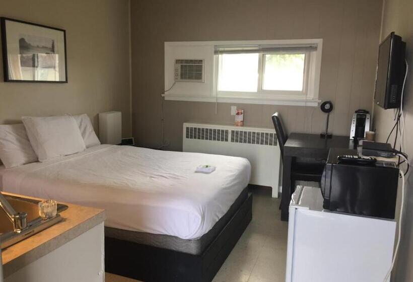 经济房, Wheel Inn Motel