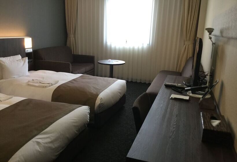 Номер Deluxe, Folkloro Kakunodate