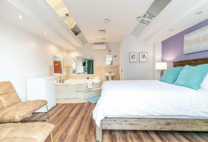 Номер Deluxe, Motel Rideau