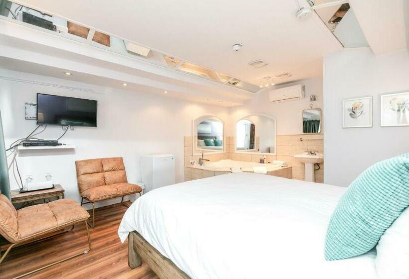 Номер Deluxe, Motel Rideau