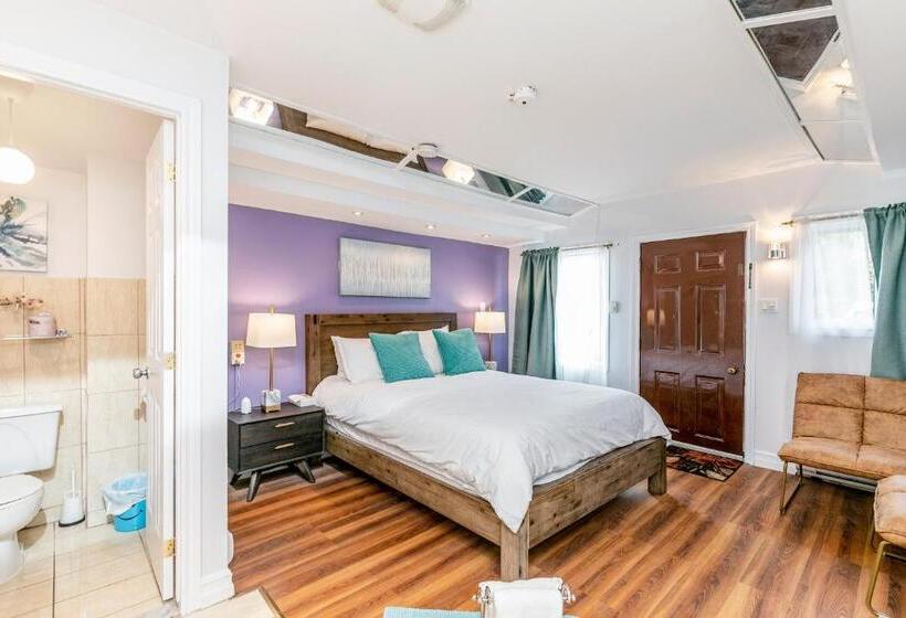 Номер Deluxe, Motel Rideau