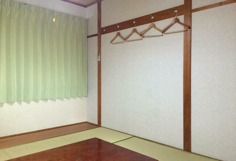 اتاق استاندارد, Shodoshima Olive Youth Hostel