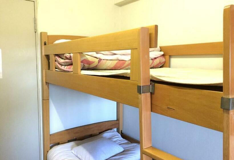 اتاق استاندارد, Shodoshima Olive Youth Hostel