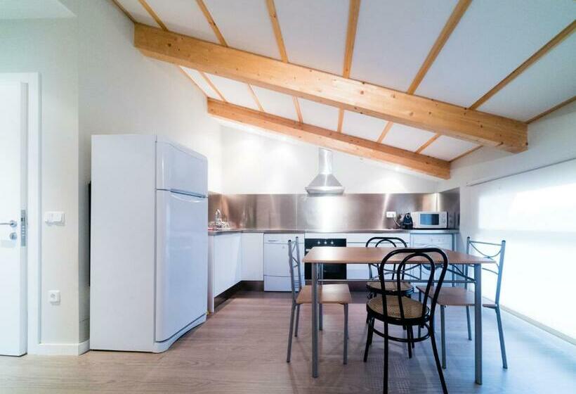 Апартаменты 2 Спальни, El Pi De Sant Just   Habitacions I Apartaments