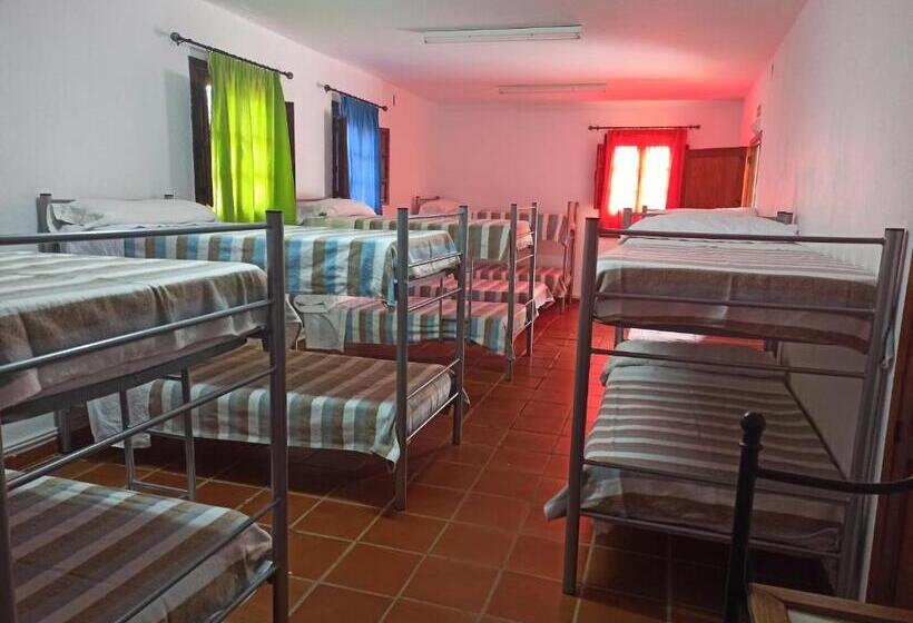 Кровать в Общей Комнате, Albergue Rural De Fuente Agria