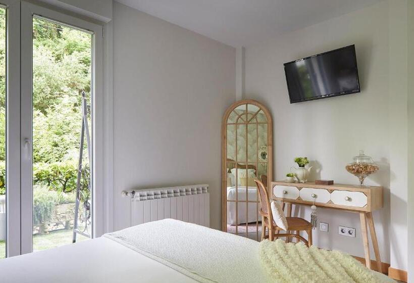 اتاق استاندارد با تراس, Boutique Txanka Erreka Parking Incluido