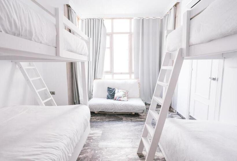 家庭间, La Cocotera Boutique Hostel & Coworking