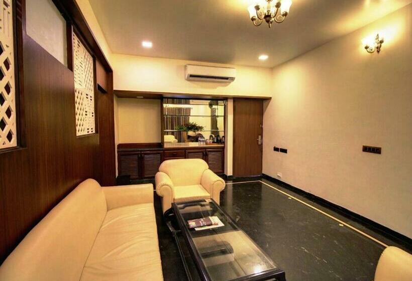 Президентский Люкс, Damanganga Valley Resort Silvassa