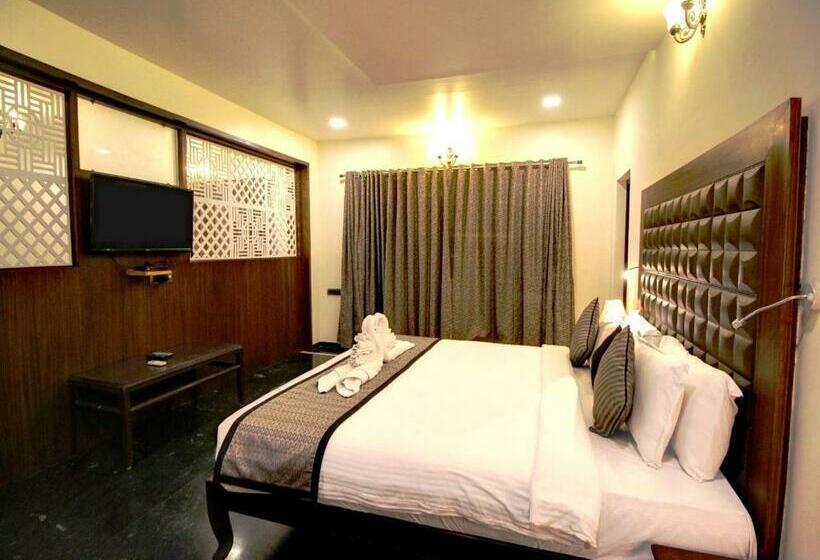 Президентский Люкс, Damanganga Valley Resort Silvassa