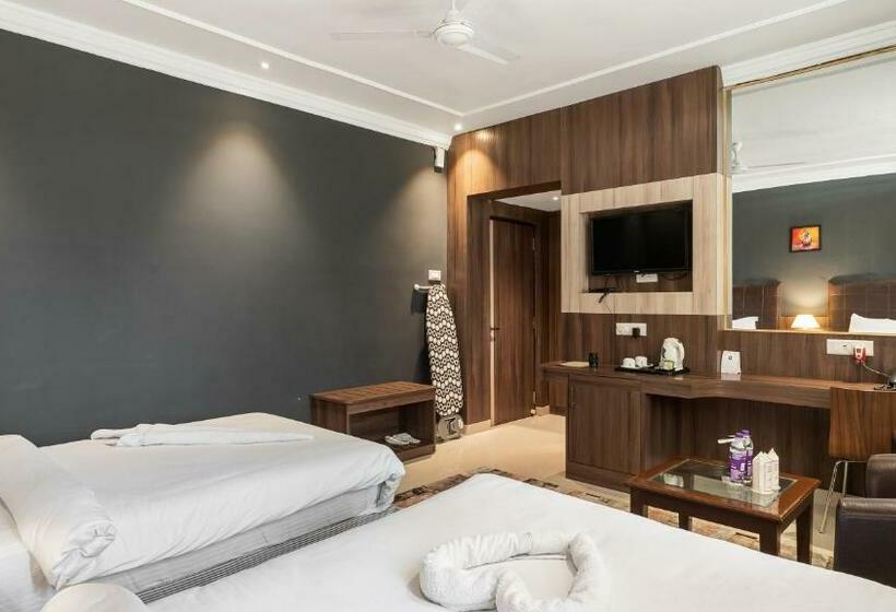 اتاق لوکس, Niranjana Hotel Bodhgaya