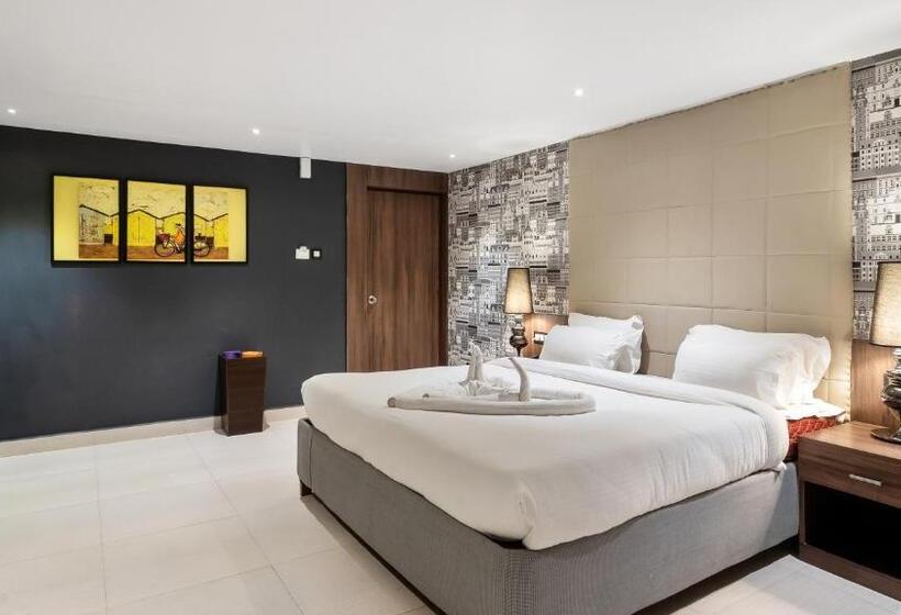 اتاق لوکس با چشم‌انداز شهر, Niranjana Hotel Bodhgaya