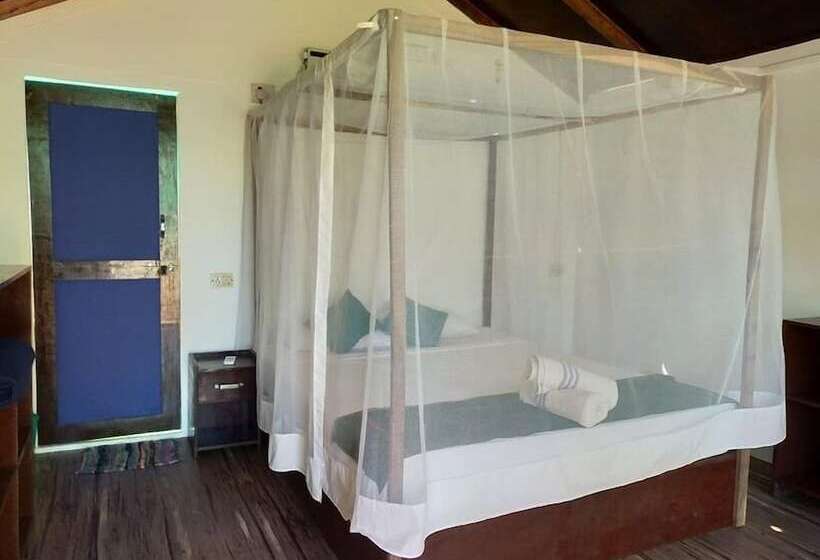 Номер Стандарт Боковой Вид на Море, Peace Garden Beach Resort