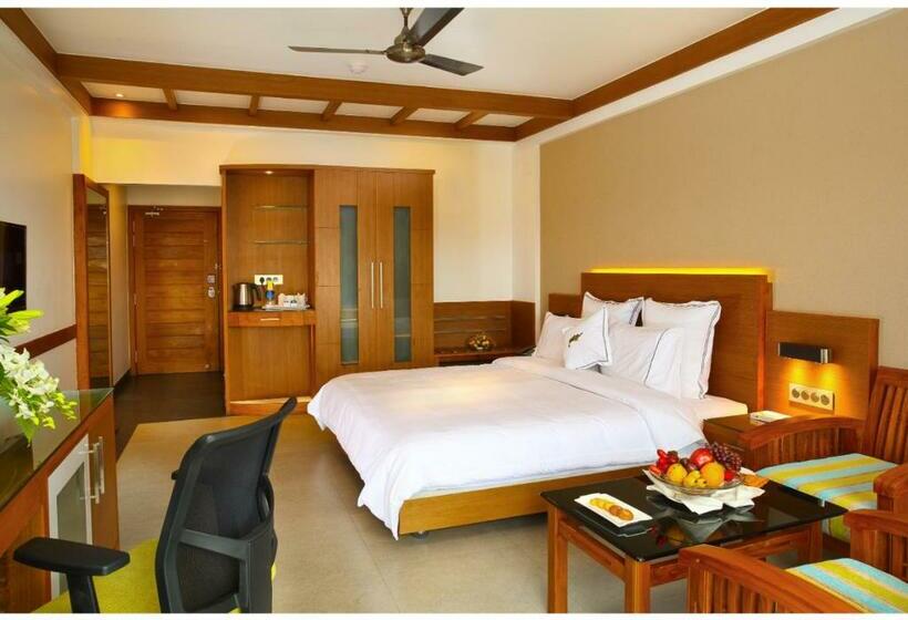 اتاق لوکس, Chandys Windy Woods Munnar