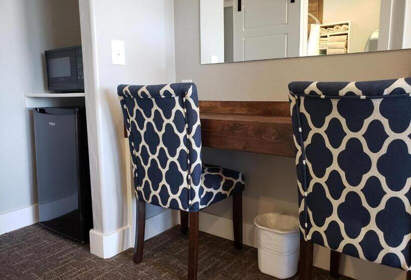 Номер Deluxe с Балконом, Flaming Gorge Resort