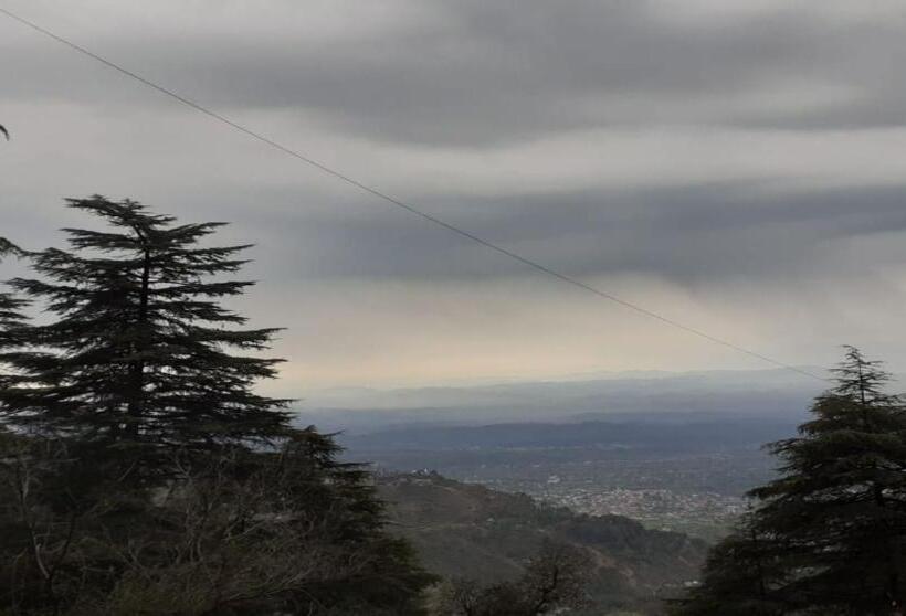 Дом 1 Спальня, Mcleodganj Bed & Breakfast