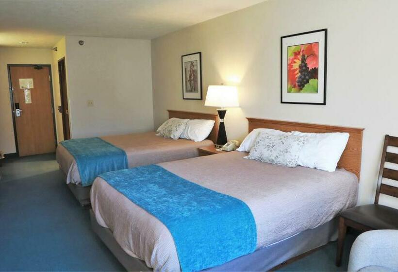 Номер Стандарт 2 Двуспальные Кровати, Heritage Inn