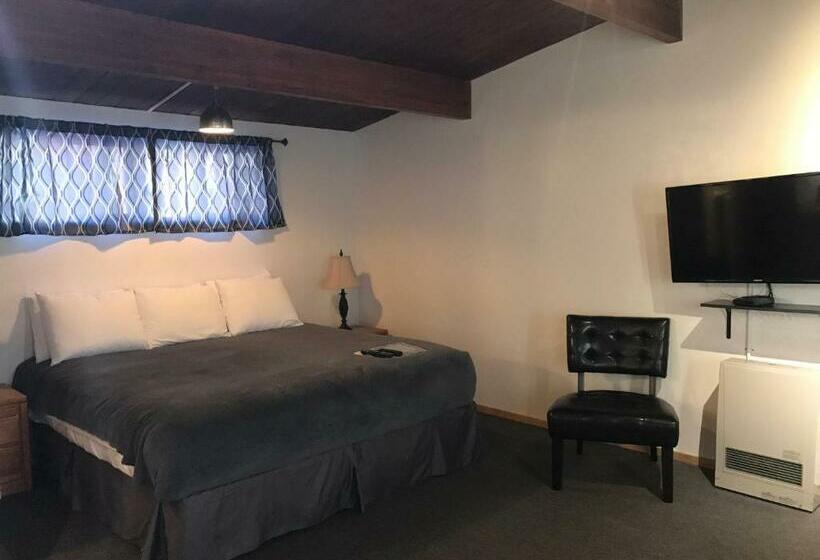 בקתה, The Pioneer Motel