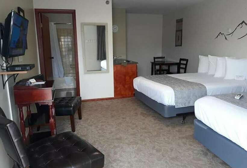 Номер Стандарт 2 Двуспальные Кровати, The Pioneer Motel