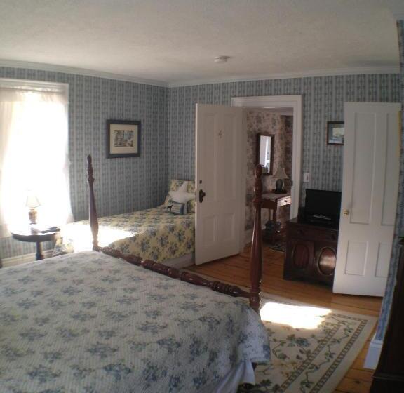 Номер Стандарт, Lantana House