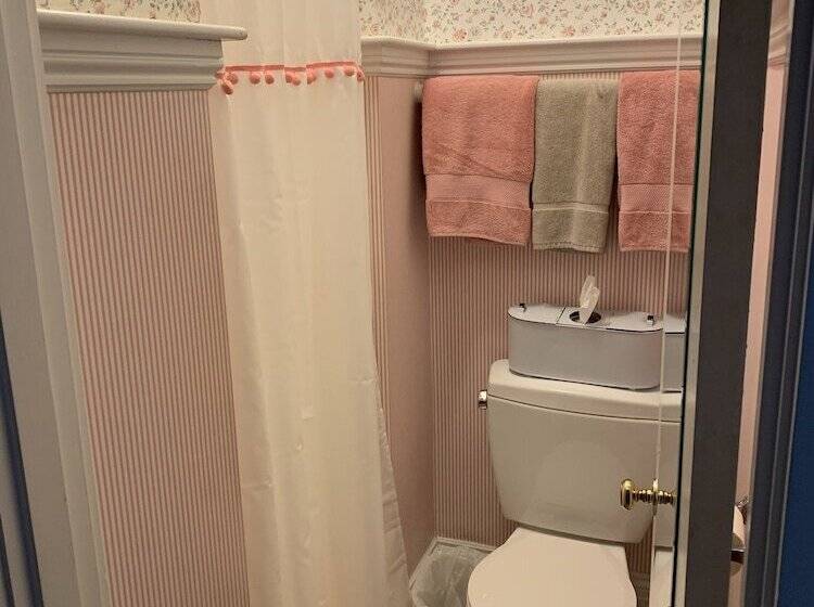 Номер Стандарт, Lantana House