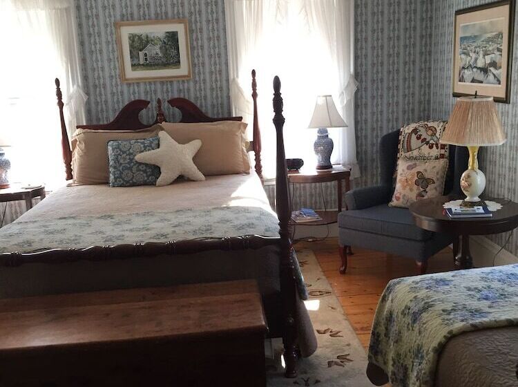 Номер Стандарт, Lantana House