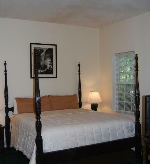 Стандартный Номер Кровать Кинг, 5th Street Inn